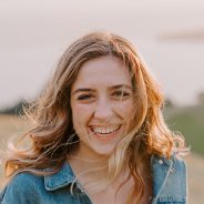 نیلوفر پارسا